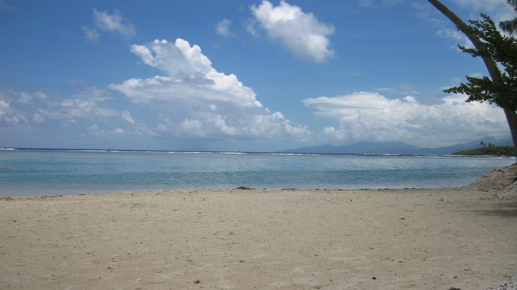 Pension Hibiscus Tahaa Uturoa ภายนอก รูปภาพ