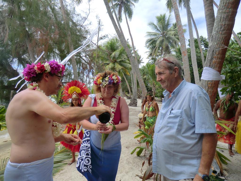 Pension Hibiscus Tahaa Uturoa ภายนอก รูปภาพ