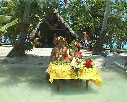 Pension Hibiscus Tahaa Uturoa ภายนอก รูปภาพ