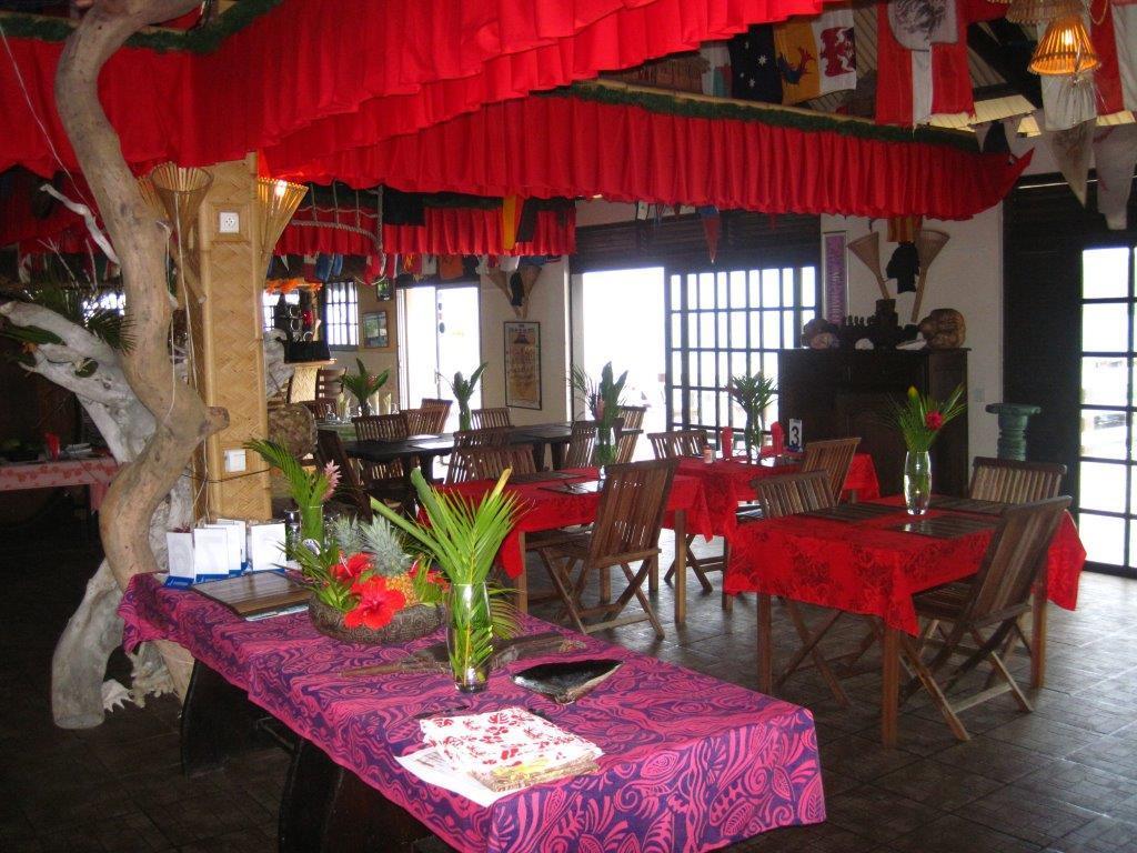 Pension Hibiscus Tahaa Uturoa ภายนอก รูปภาพ