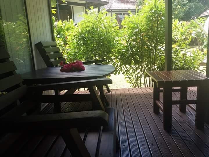 Pension Hibiscus Tahaa Uturoa ภายนอก รูปภาพ